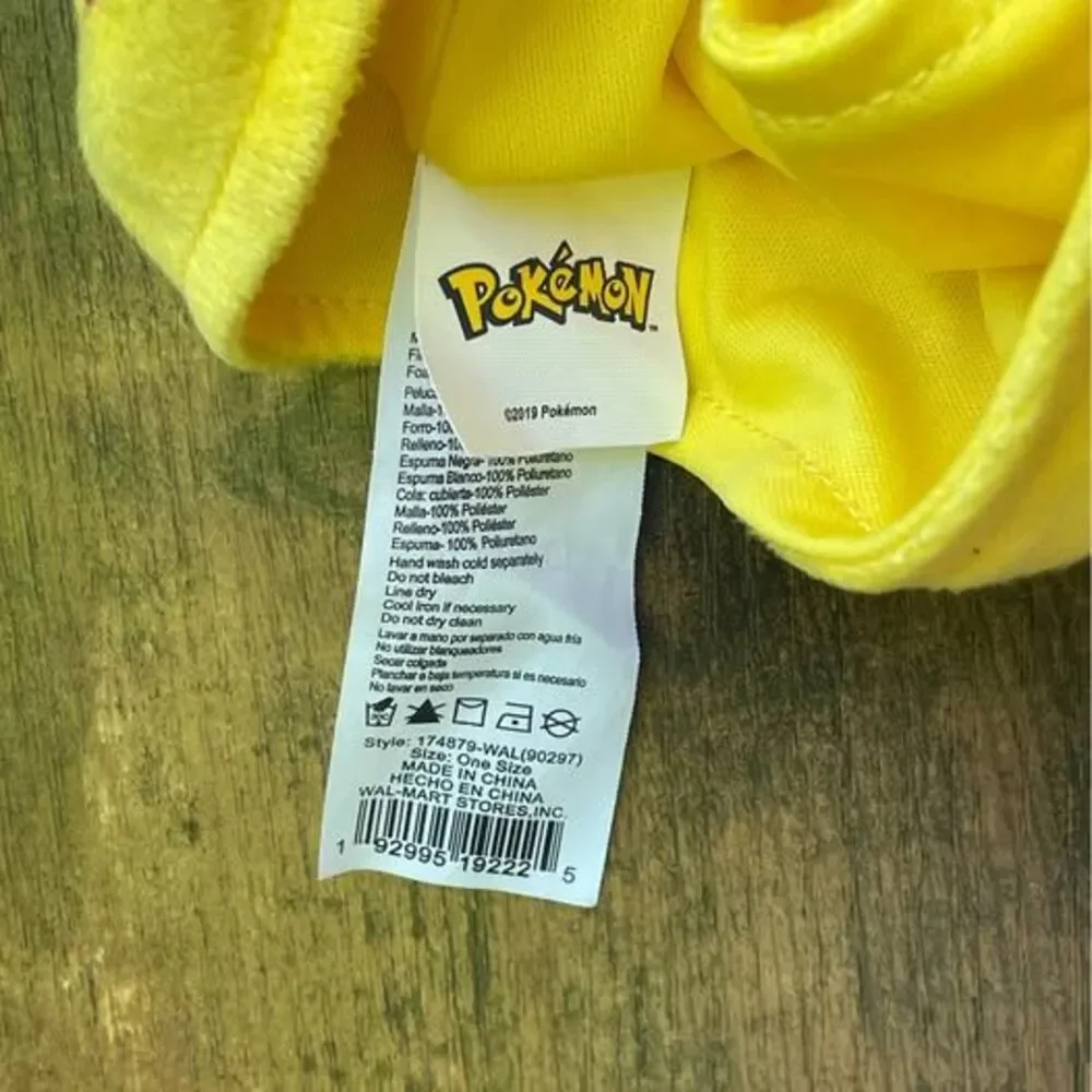 Pokémon Pikachu kids Slippers and Hat Set